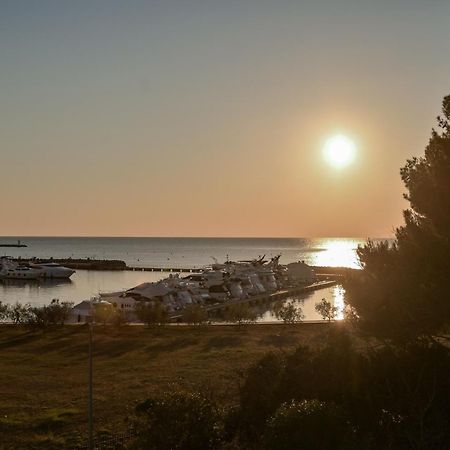 Palazzo Rainis Hotel & Spa - Small Luxury Hotel - Adults Only Novigrad Istria Buitenkant foto